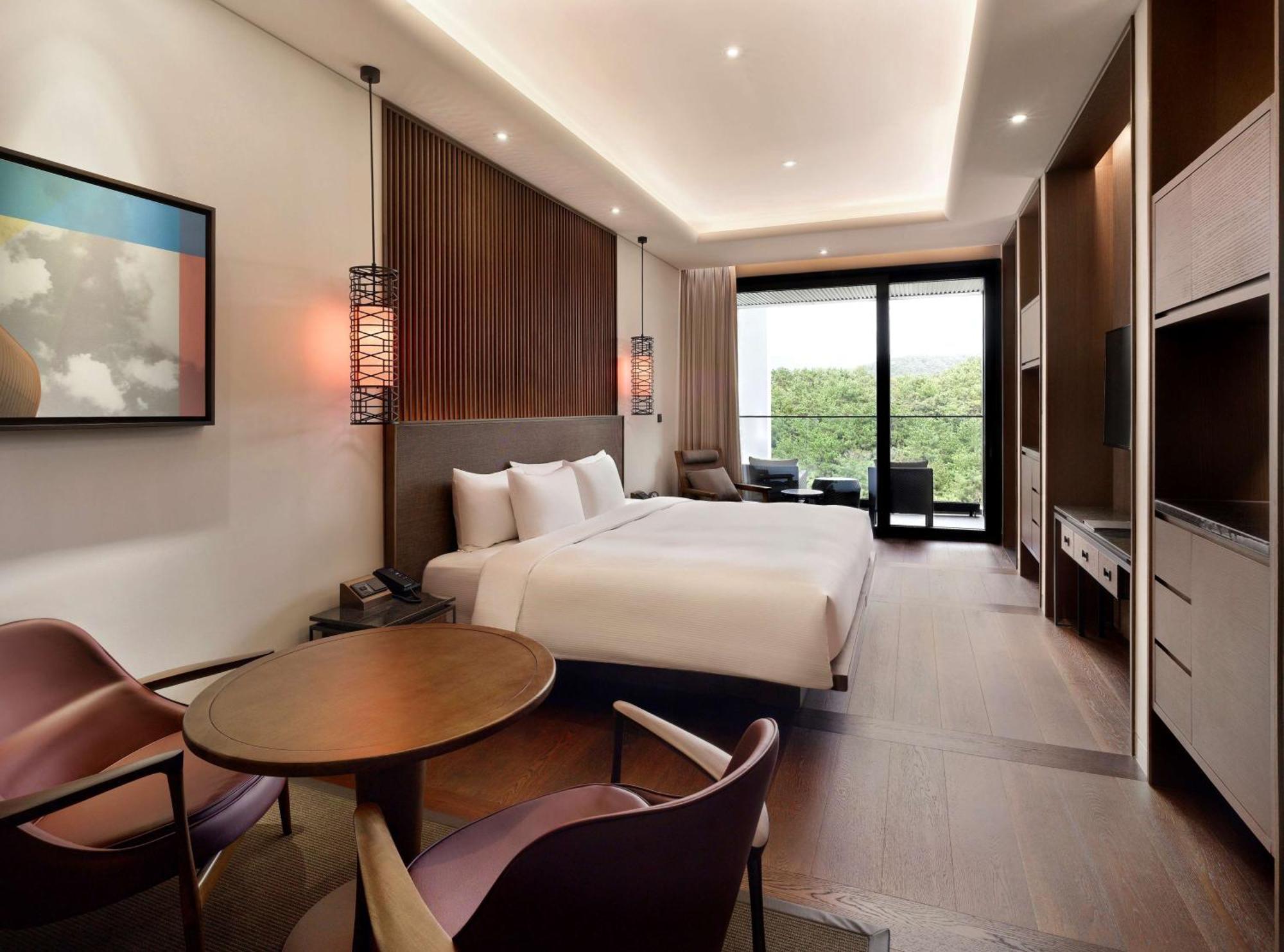 Ananti Hilton Busan Esterno foto