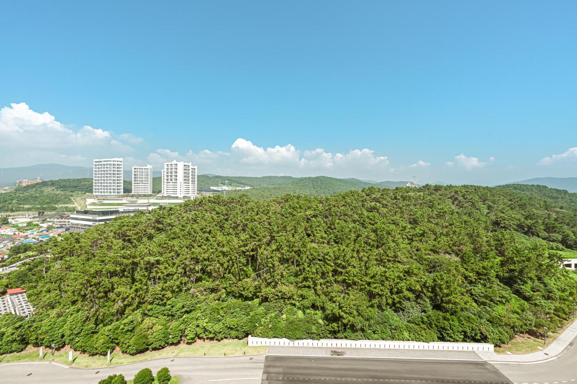 Ananti Hilton Busan Esterno foto