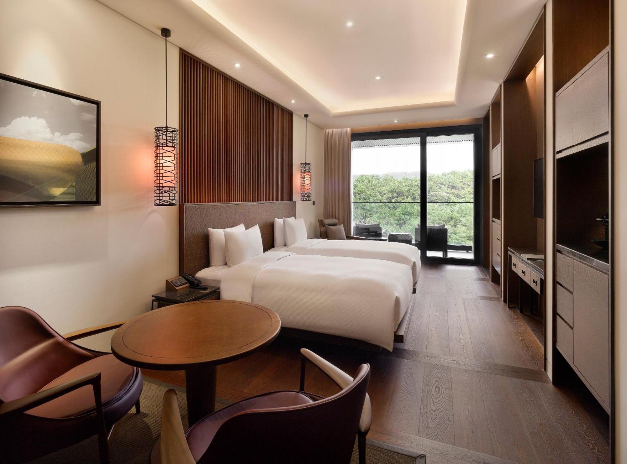 Ananti Hilton Busan Esterno foto